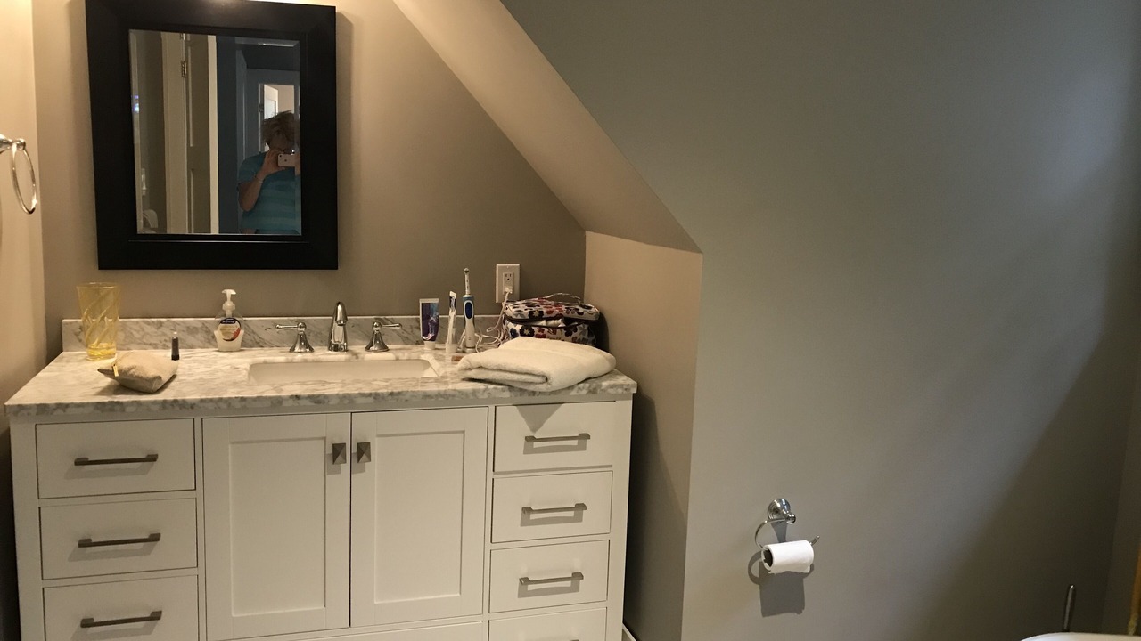 Photo of Bathroom in Utterson