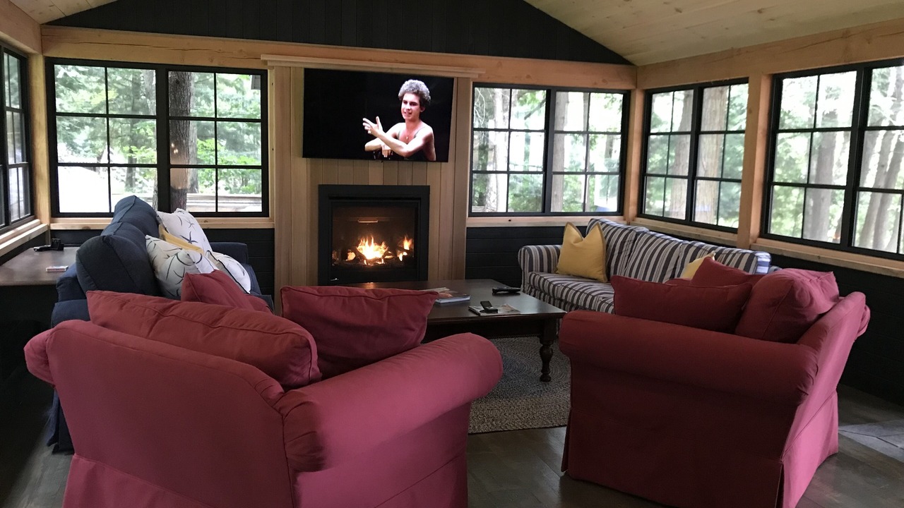 Photo of Livingroom in Utterson