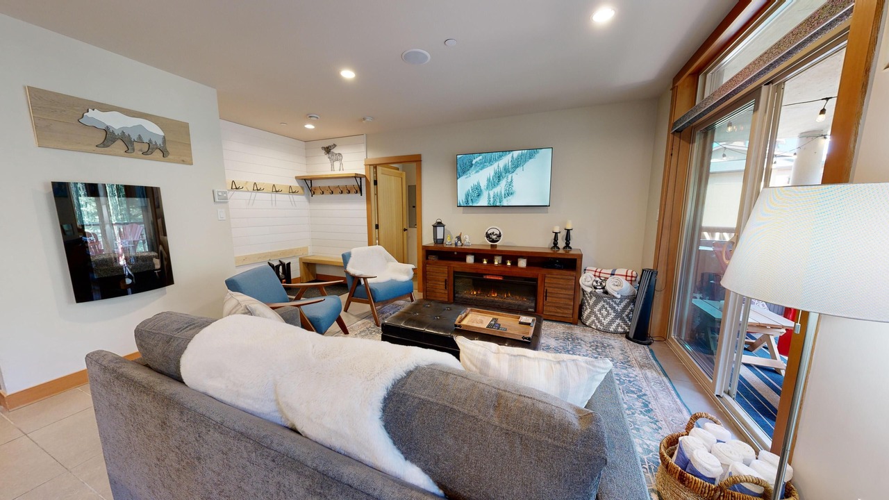 Photo of Livingroom in Sun Peaks