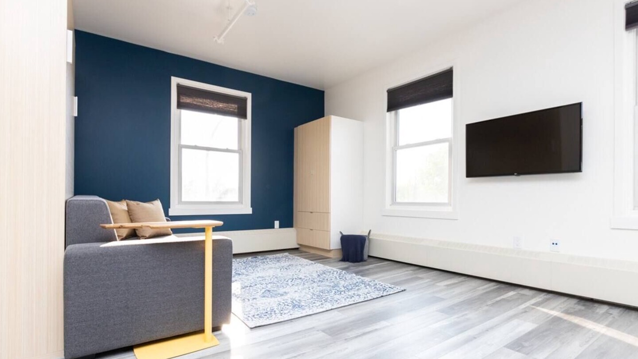 Photo of Livingroom in Northeast Edmonton
