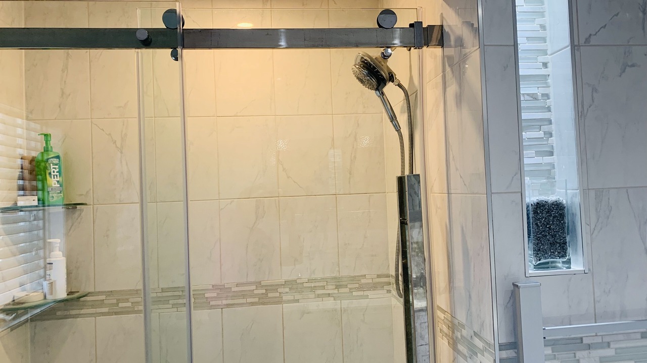 Photo of Bathroom in Valentia
