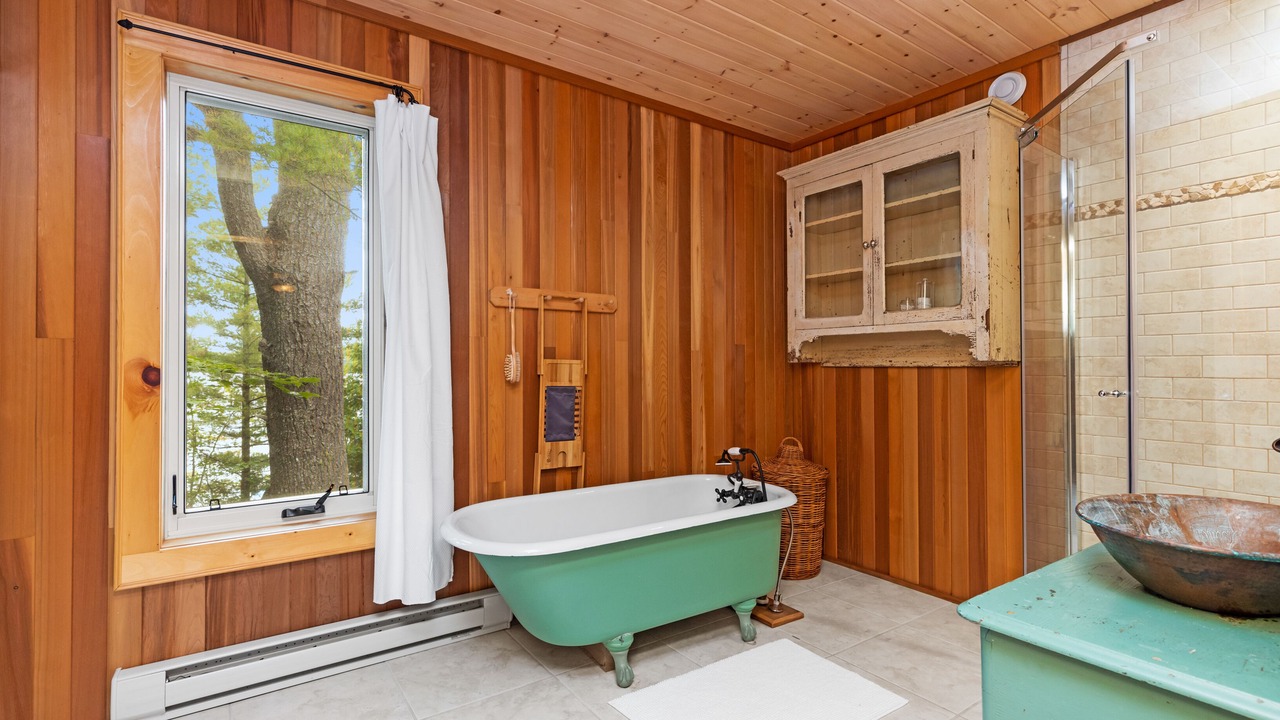 Photo of Bathroom in Baysville
