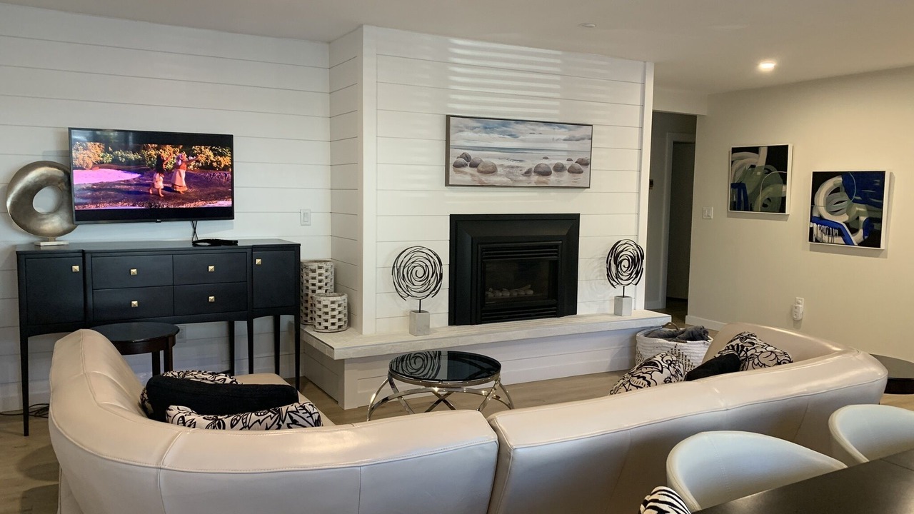 Photo of Livingroom in Cultus Lake