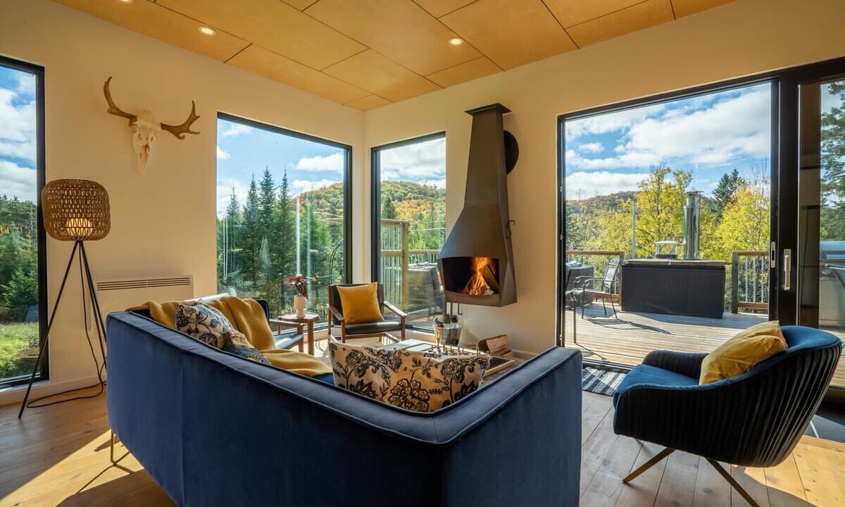 Photo of Livingroom in Saint Donat