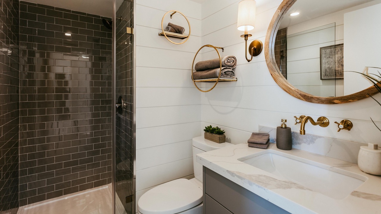 Photo of Bathroom in Richmond City Centre