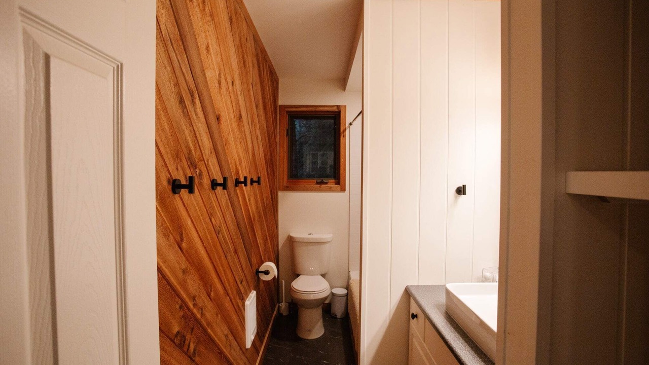 Photo of Bathroom in Manitoba