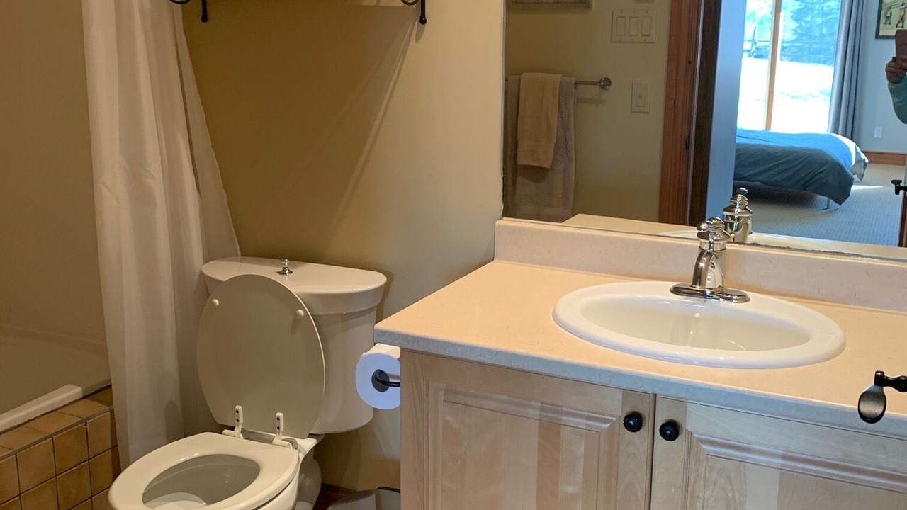 Photo of Bathroom in Boischatel