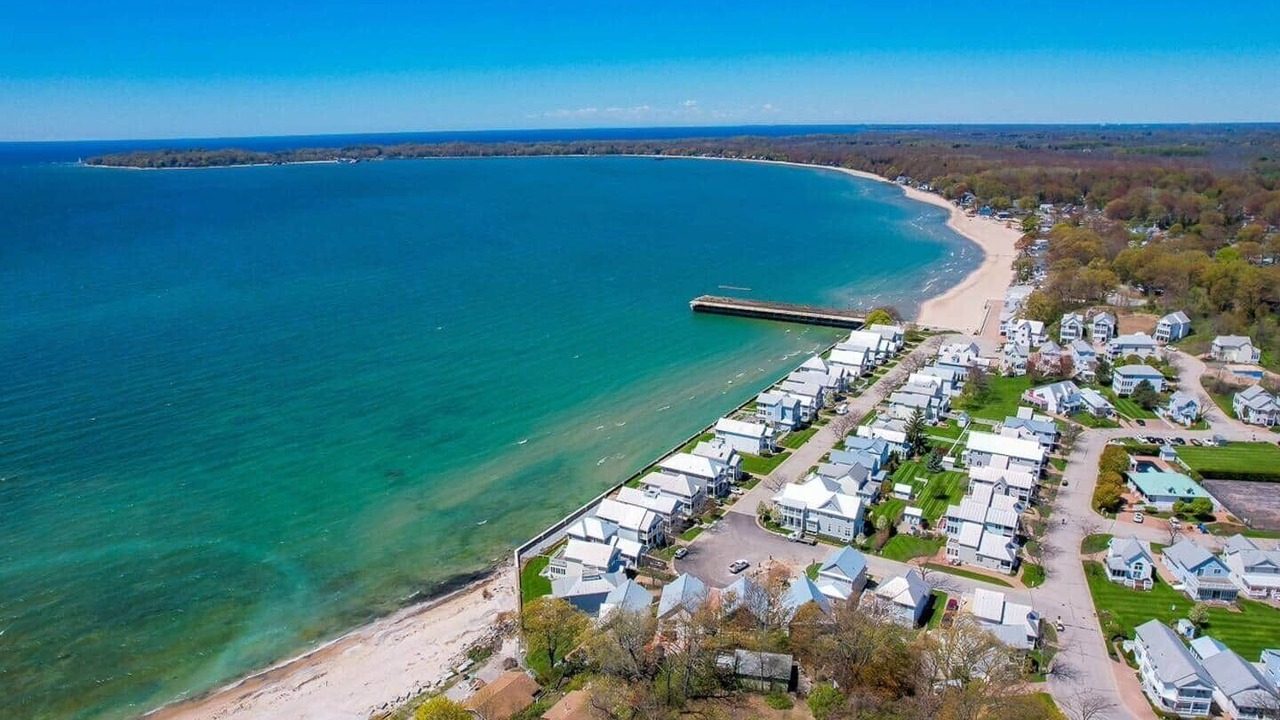 Photo of Others in Crystal Beach