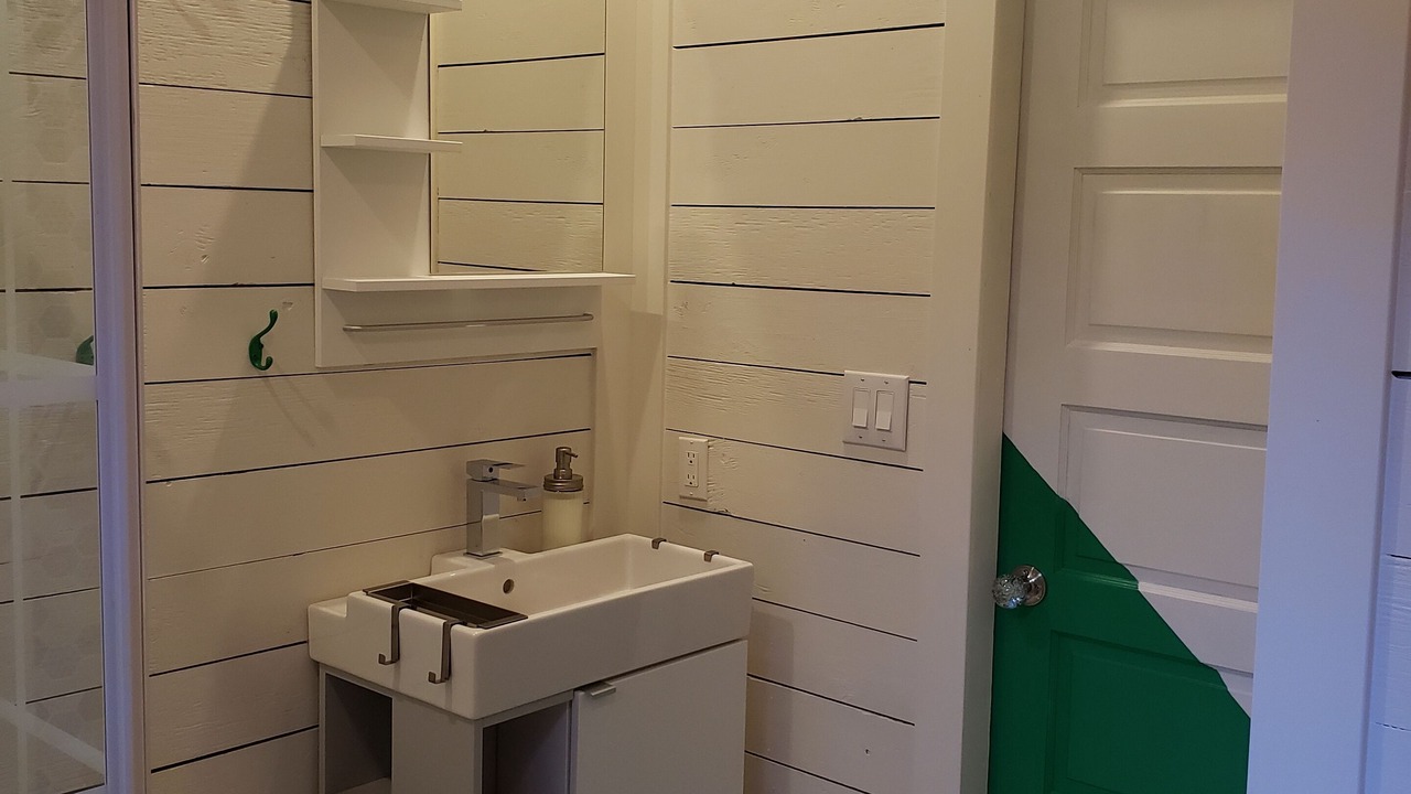 Photo of Bathroom in Okanagan-Similkameen