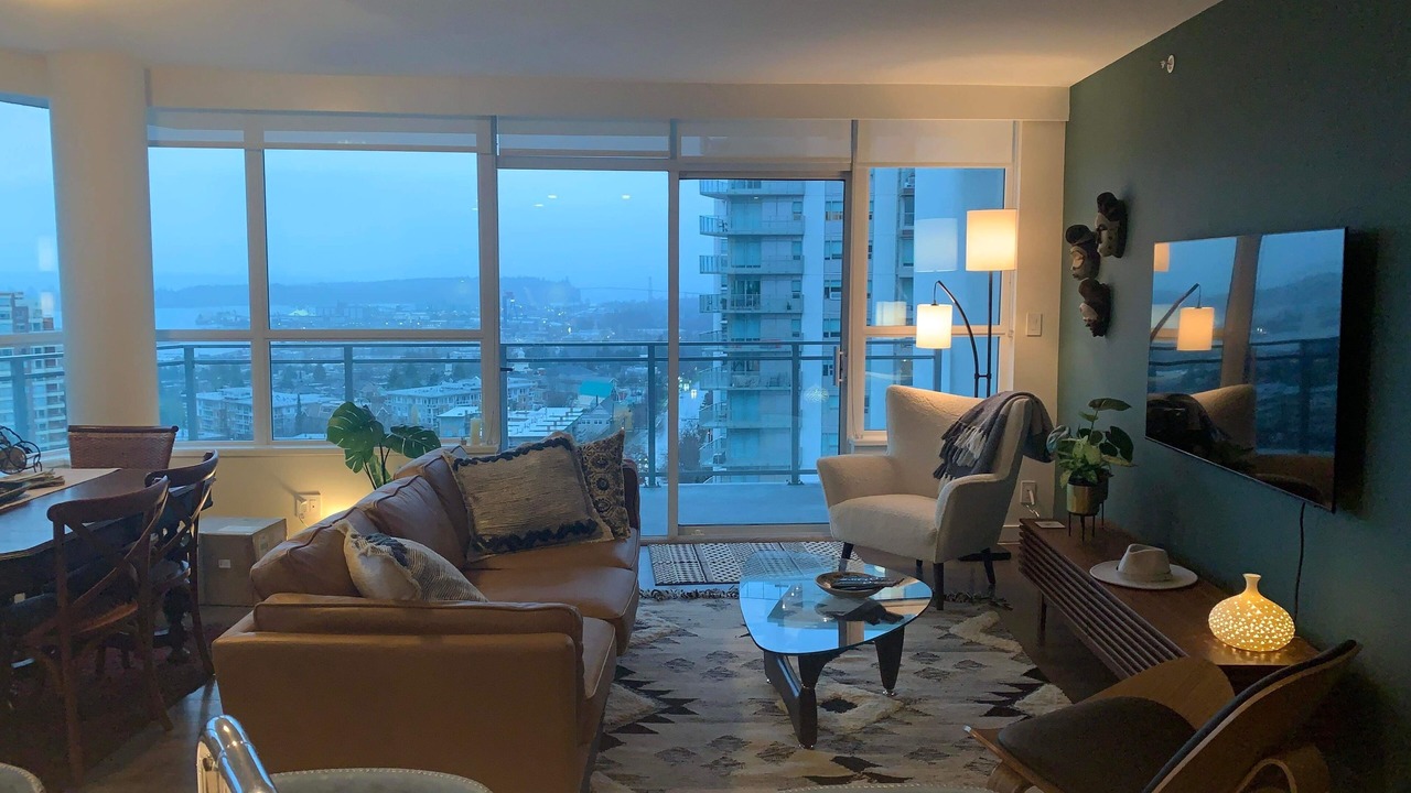 Photo of Livingroom in Central Lonsdale