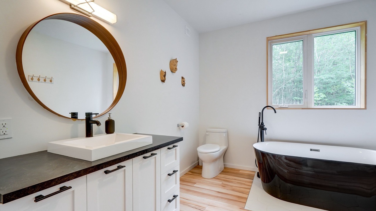 Photo of Bathroom in Mansonville