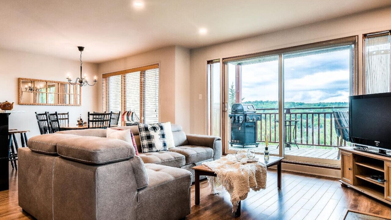 Photo of Livingroom in Mont-Tremblant