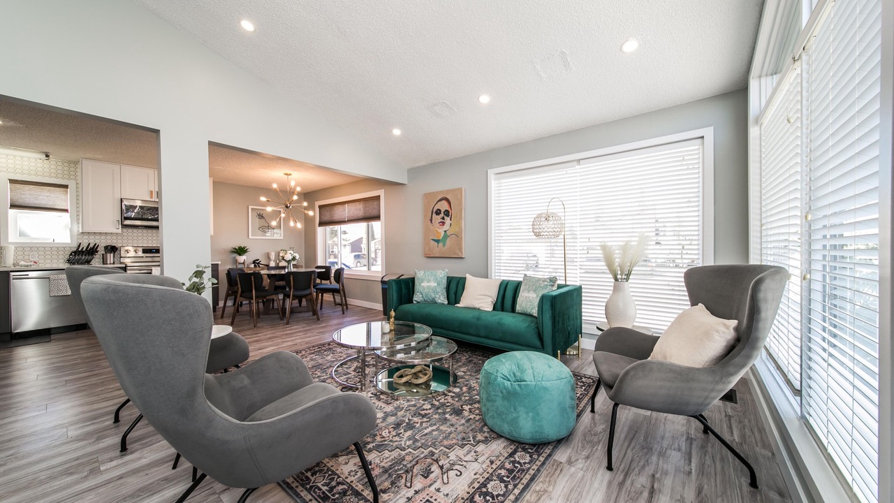 Photo of Livingroom in Southwest Edmonton