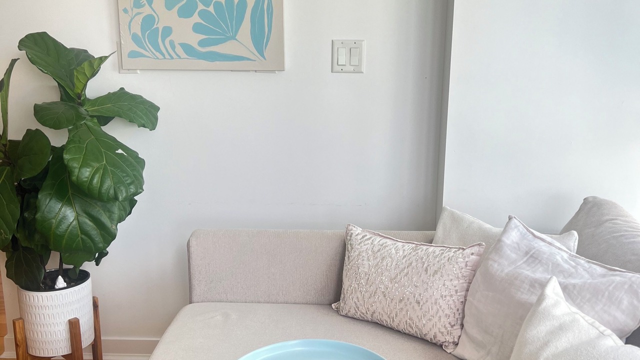 Photo of Livingroom in Gastown