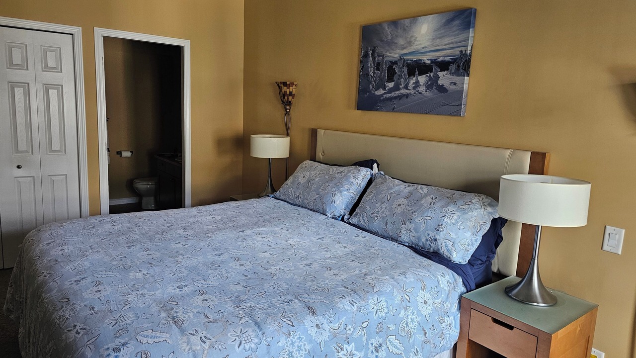 Photo of Bedroom in Sicamous