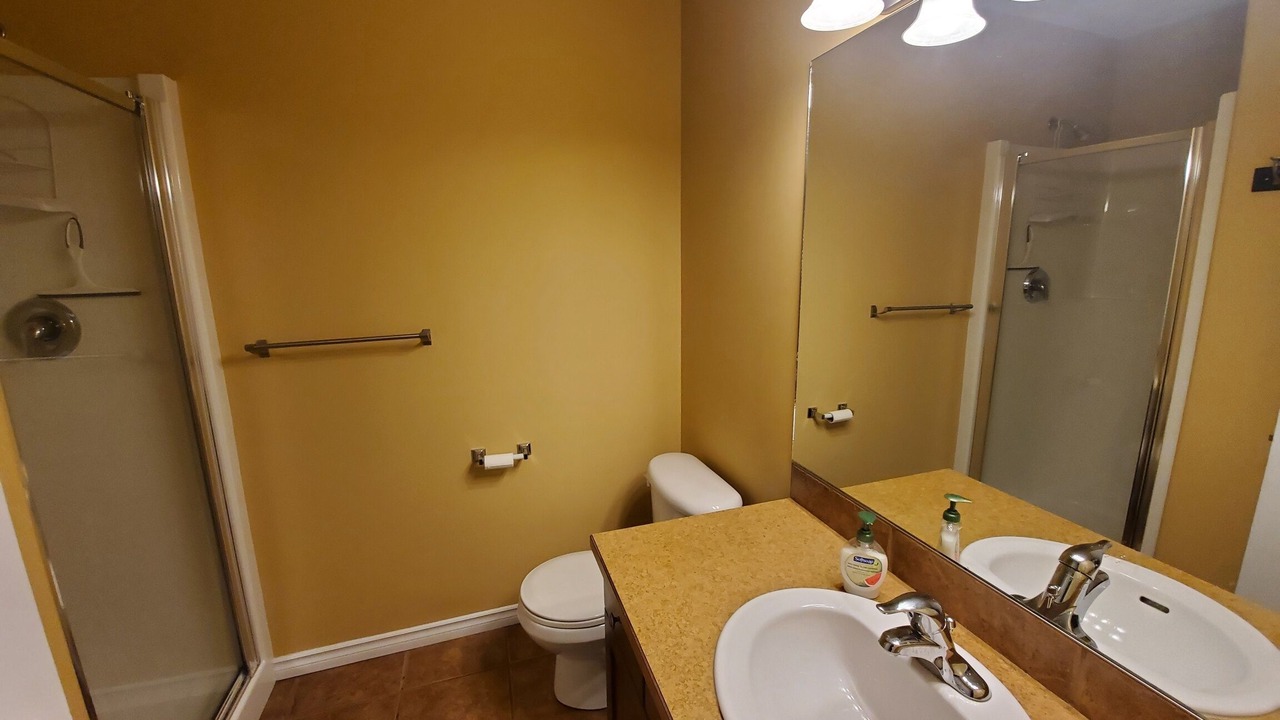Photo of Bathroom in Sicamous