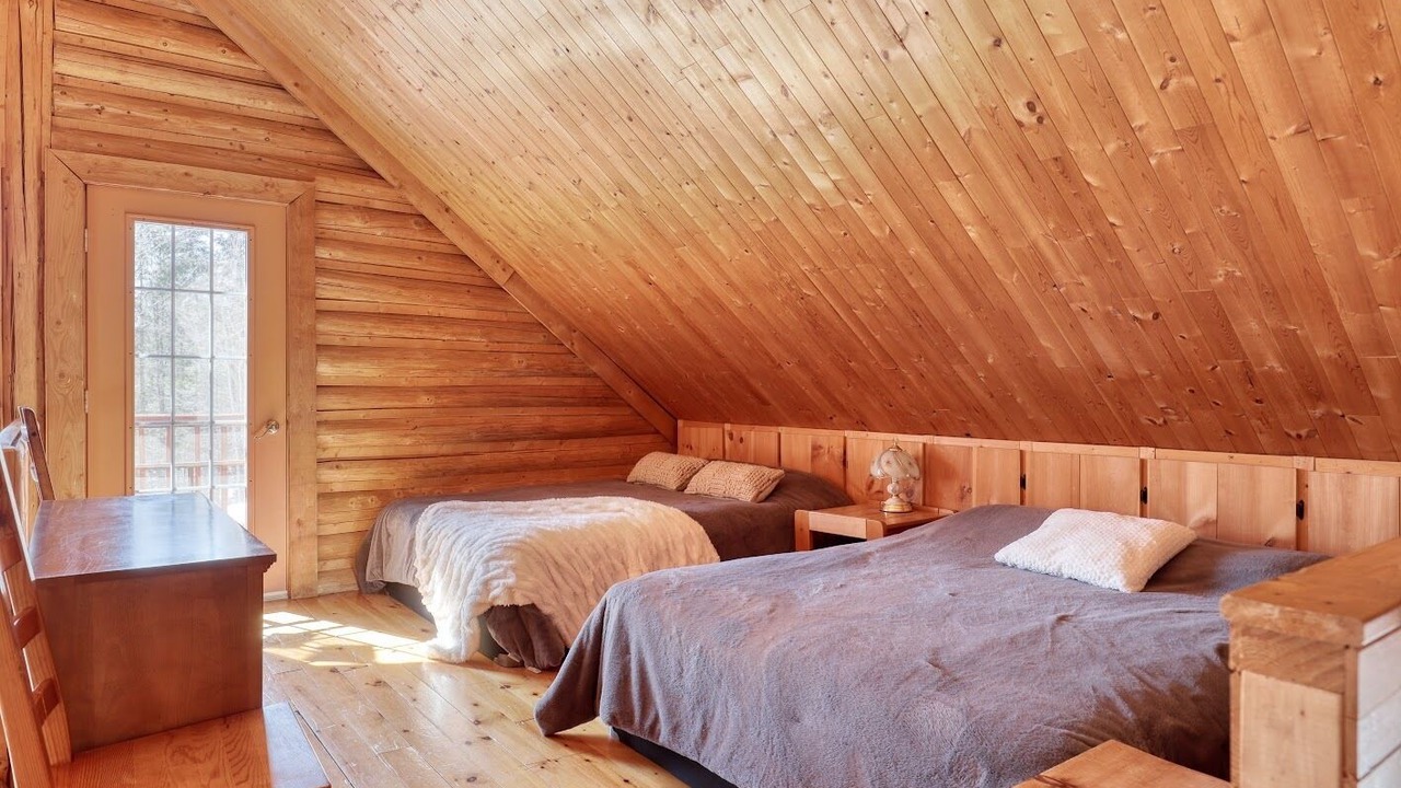 Photo of Bedroom in Mandeville