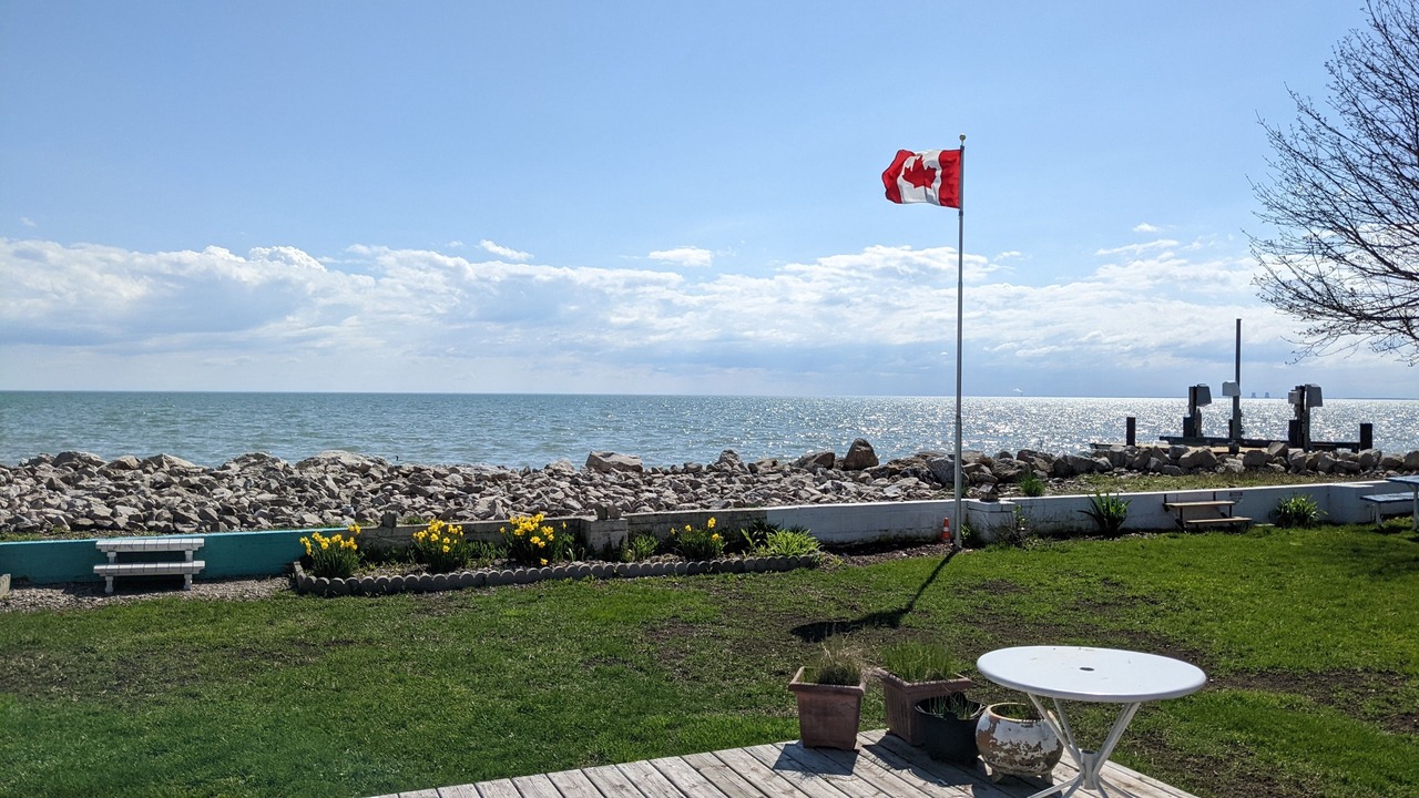Photo of Patio Balcony in Amherstburg