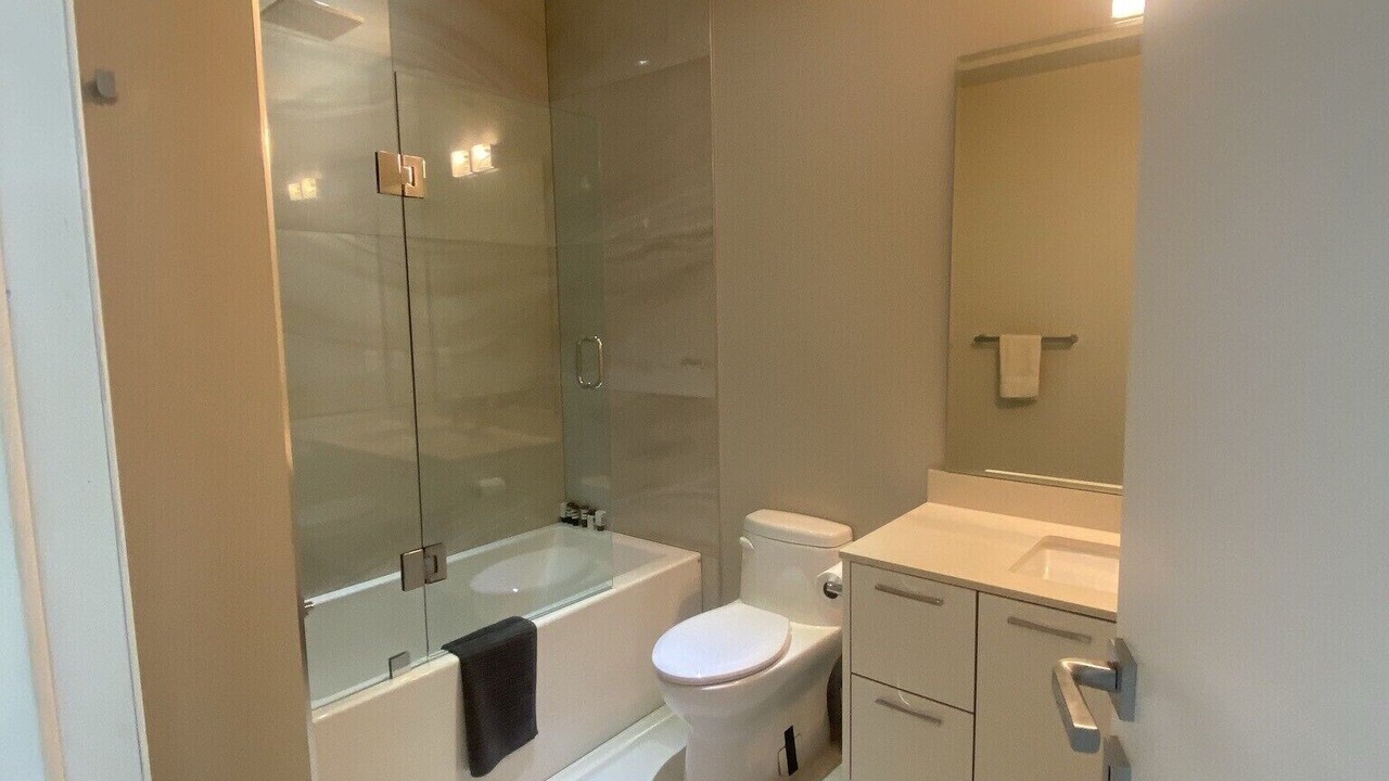 Photo of Bathroom in West Vancouver