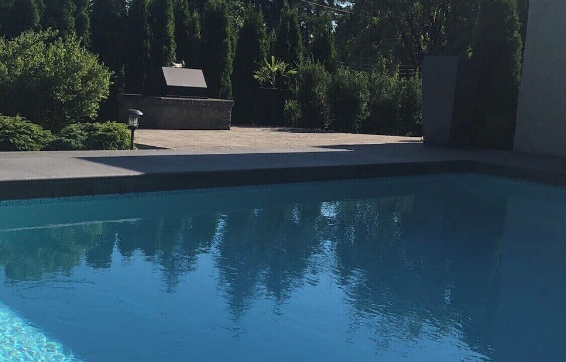 Photo of Outdoor in West Vancouver
