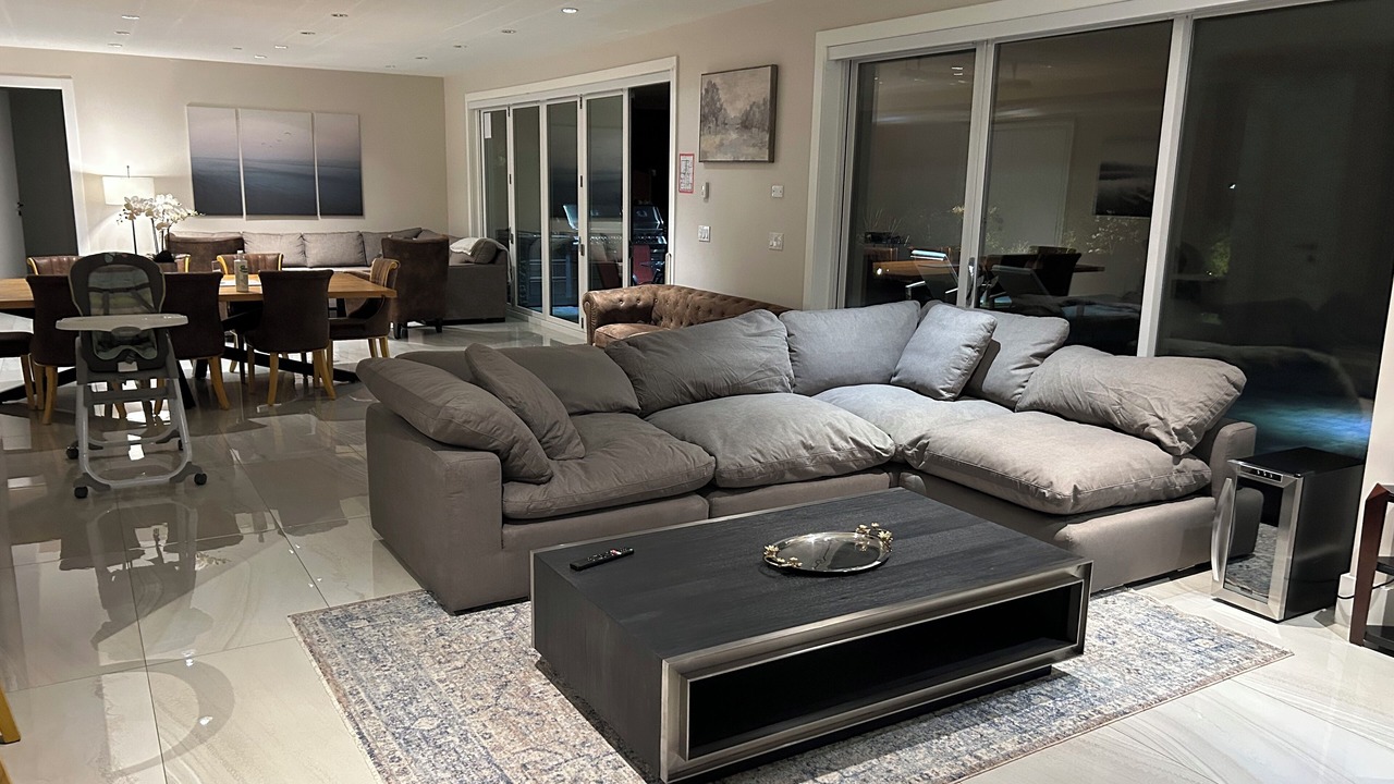 Photo of Livingroom in West Vancouver