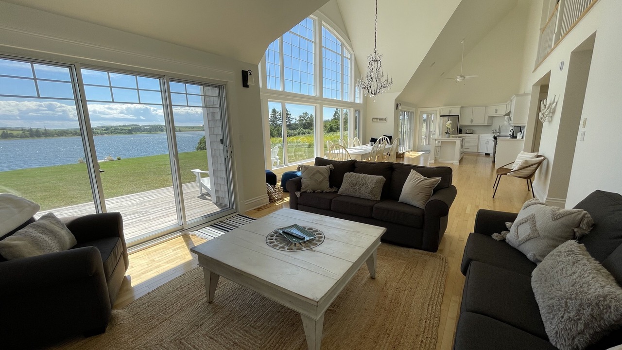 Photo of Livingroom in French River