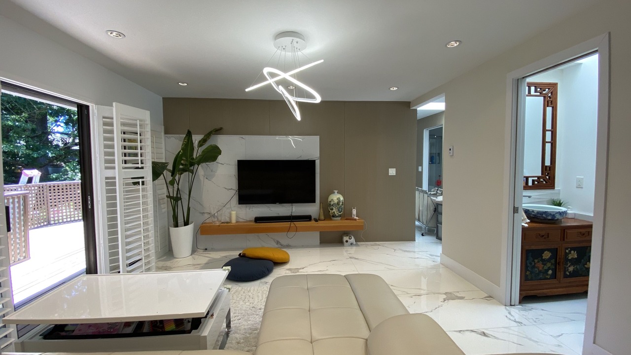 Photo of Livingroom in Crescent Beach