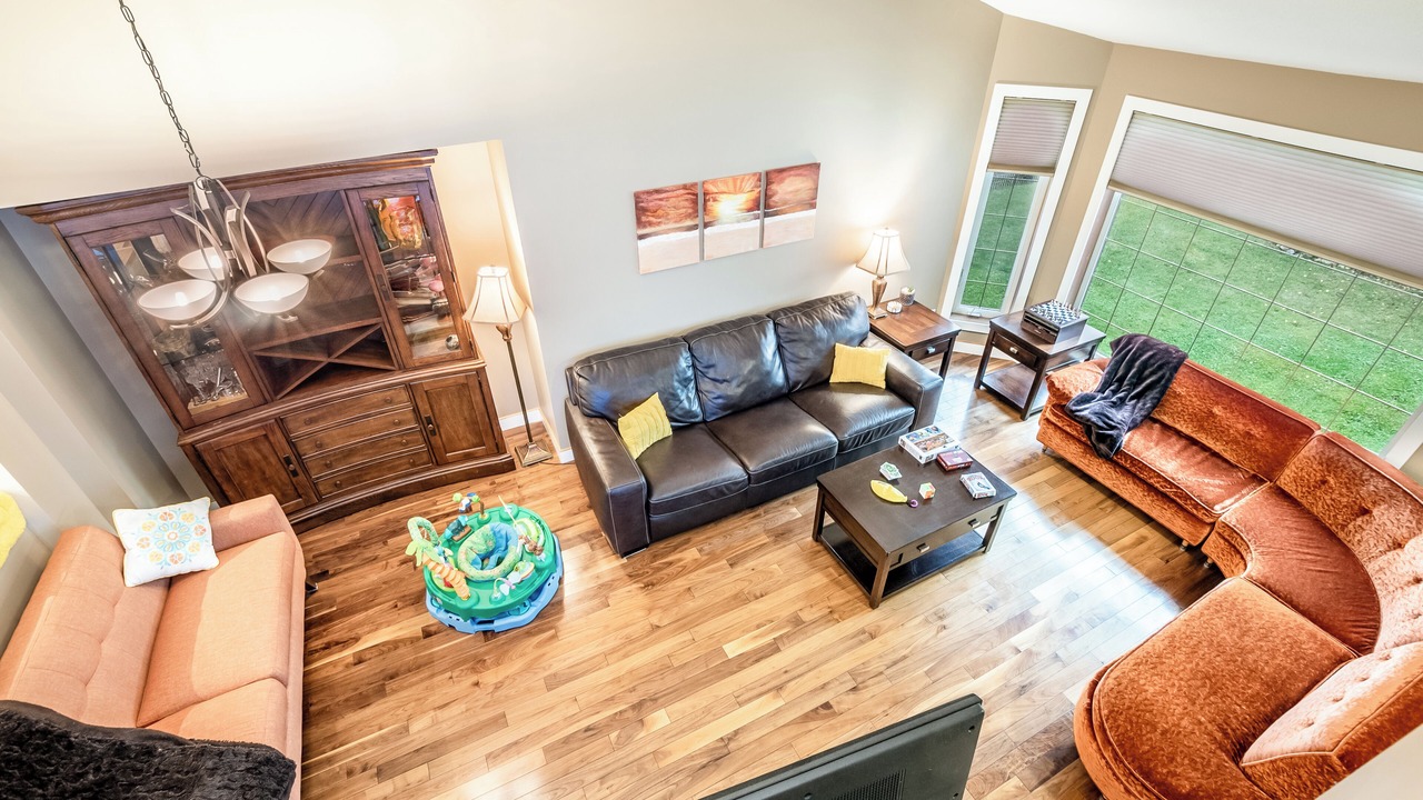 Photo of Livingroom in High River