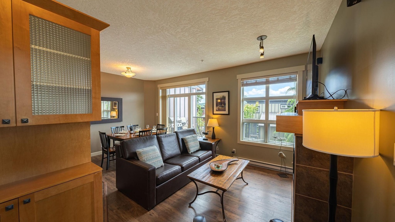 Photo of Livingroom in Sooke
