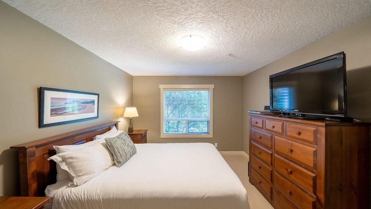 Photo of Bedroom in Sooke