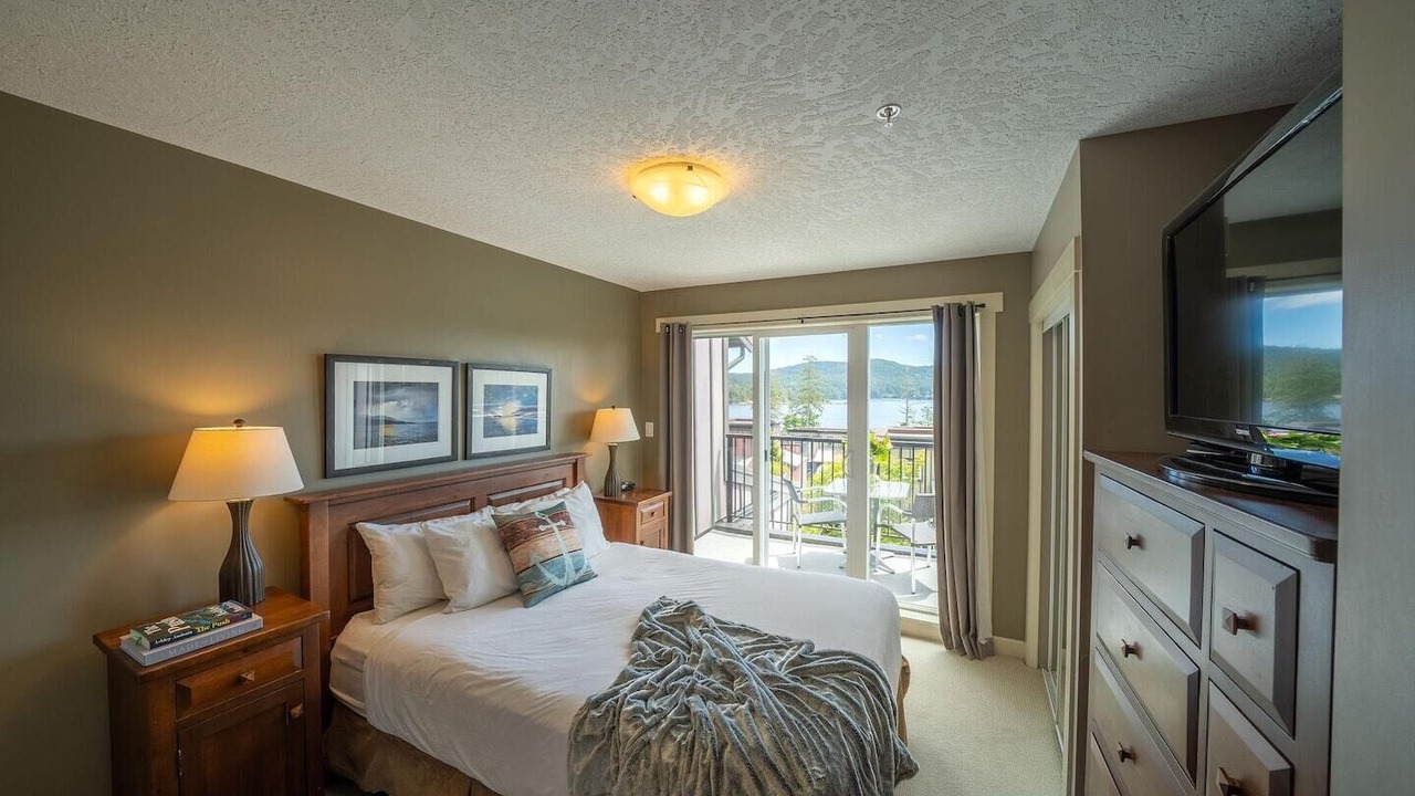 Photo of Bedroom in Sooke
