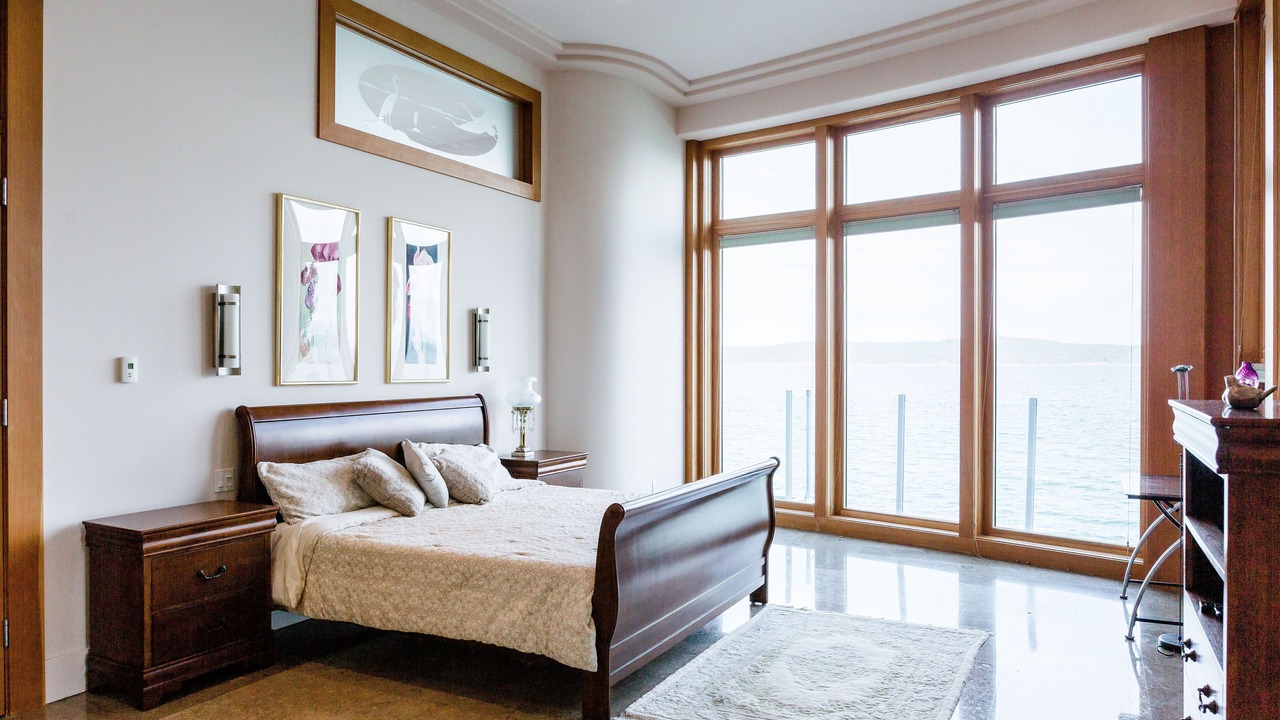 Photo of Bedroom in North Oyster