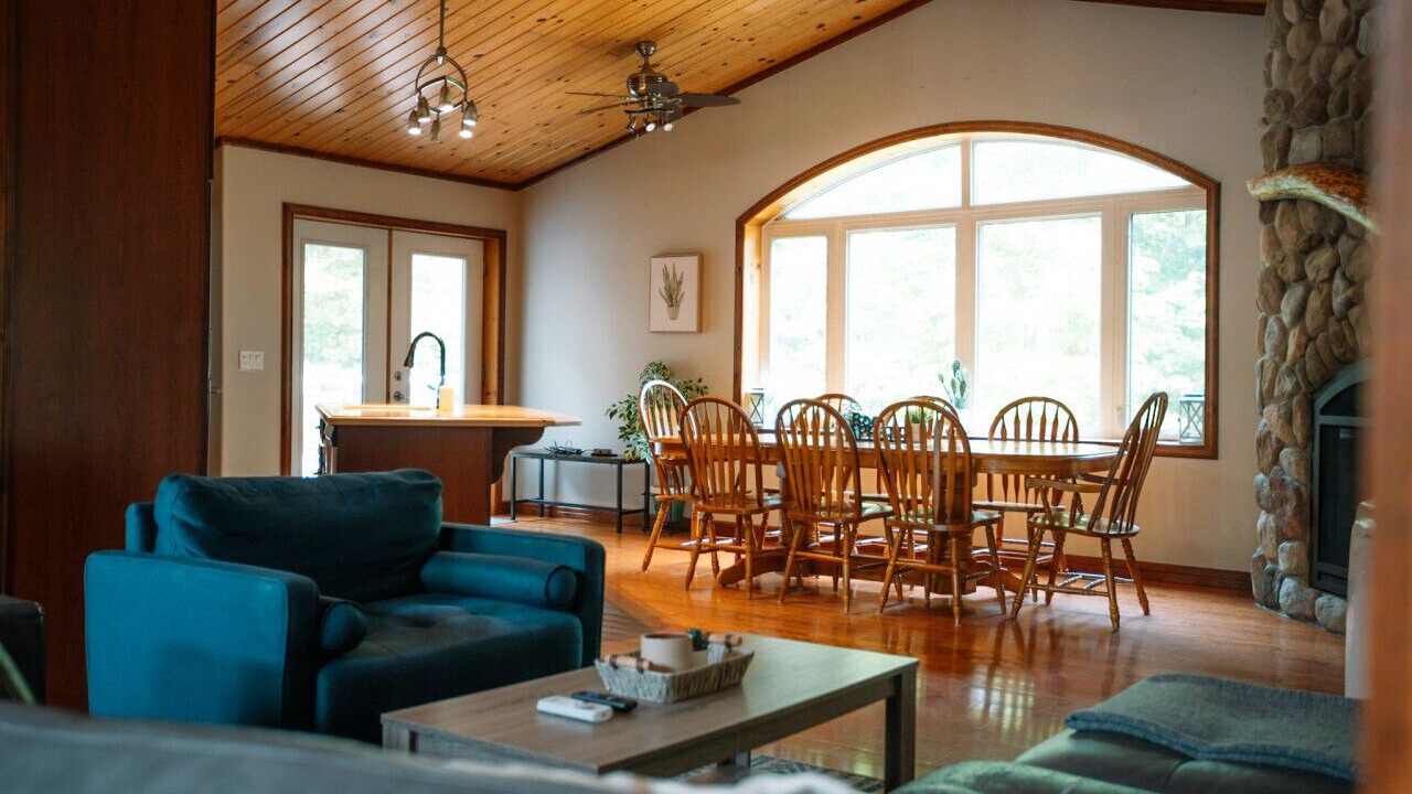 Photo of Livingroom in Perry