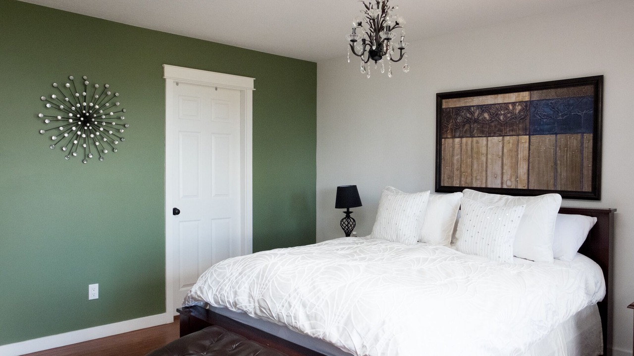 Photo of Bedroom in Salt Spring Island