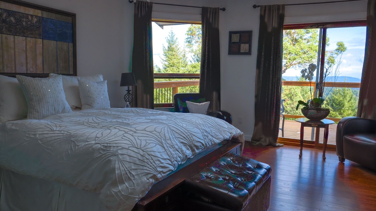 Photo of Bedroom in Salt Spring Island