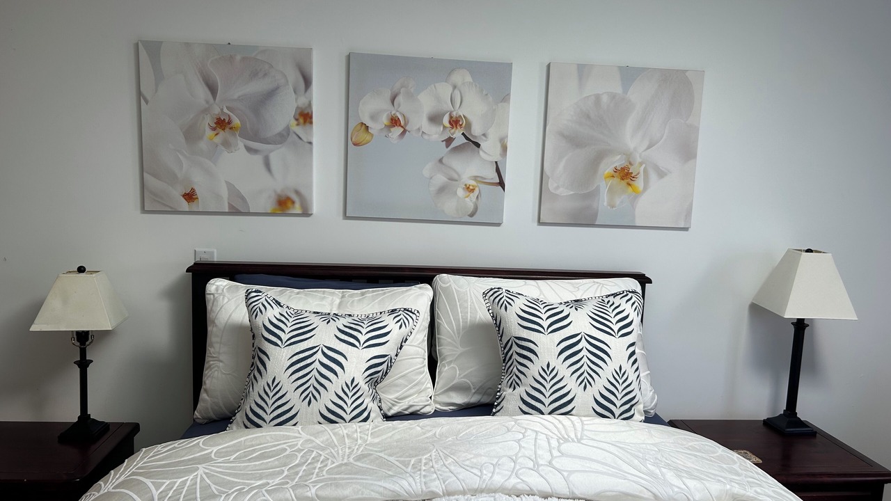 Photo of Bedroom in Salt Spring Island
