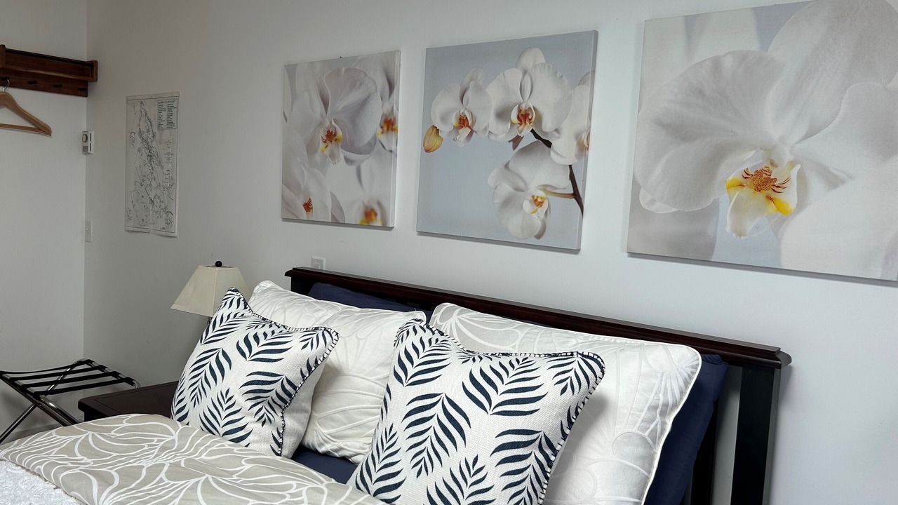 Photo of Bedroom in Salt Spring Island