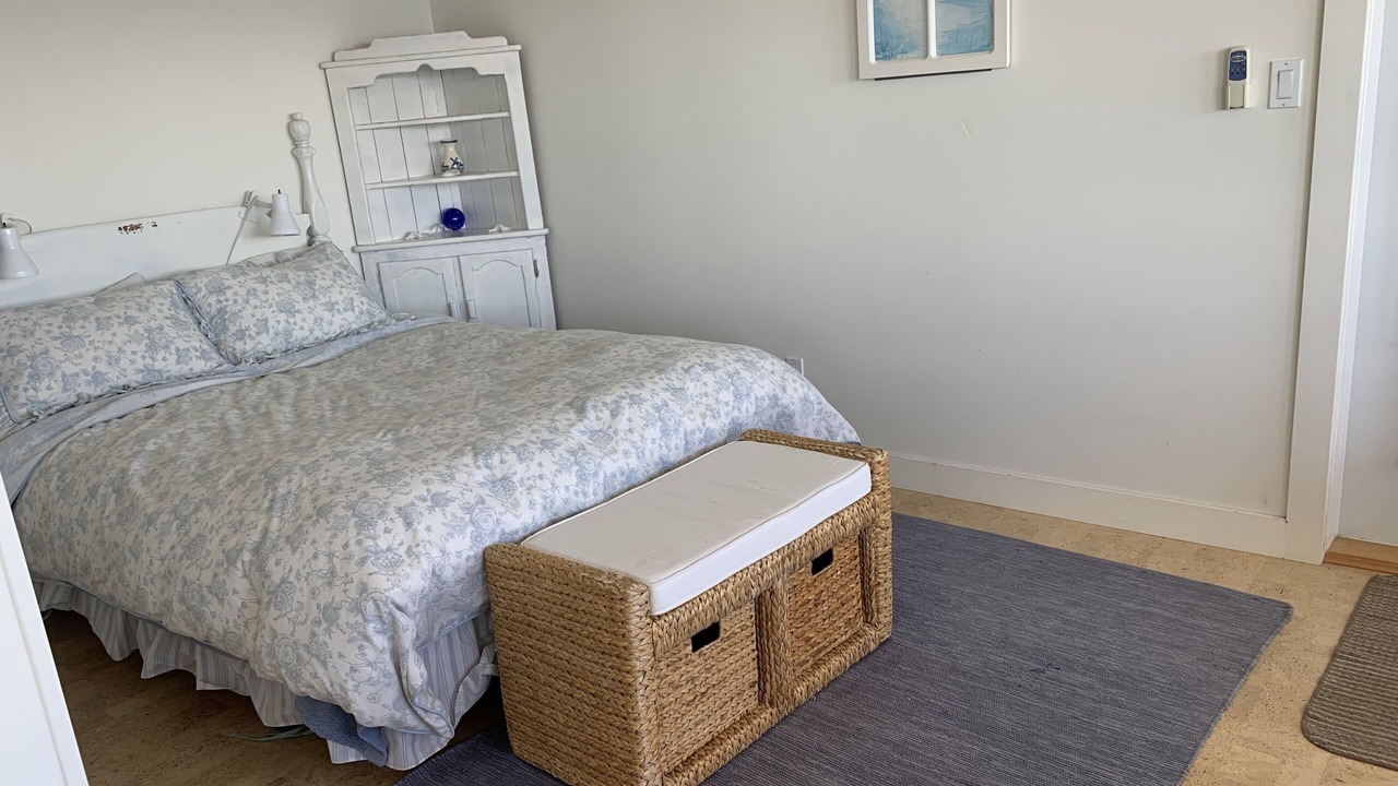 Photo of Bedroom in West Sechelt