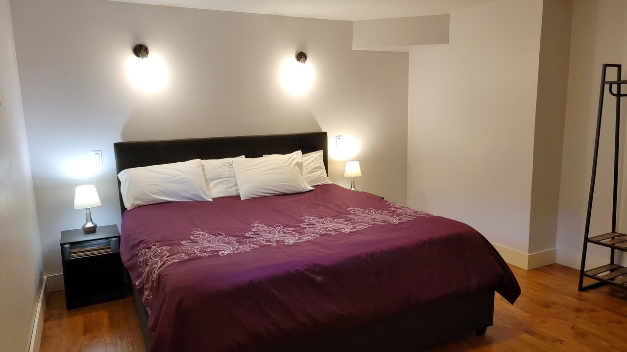 Photo of Bedroom in Christina Lake