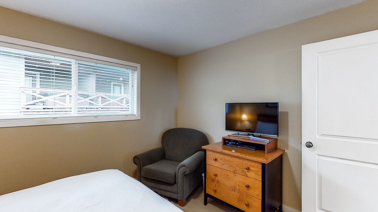 Photo of Bedroom in Big White Ski Resort