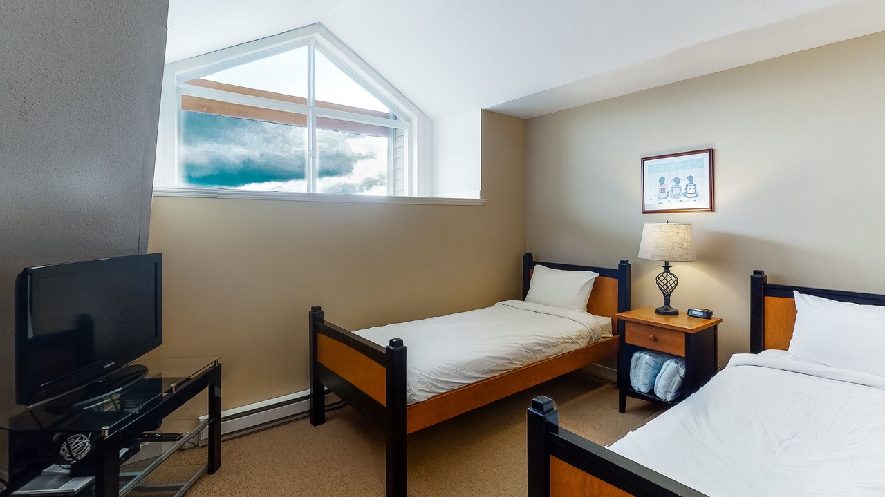 Photo of Bedroom in Big White Ski Resort
