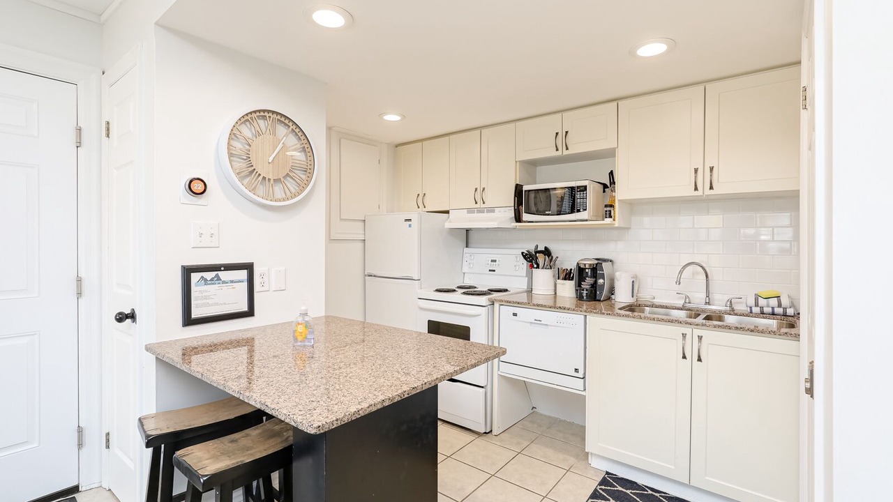 Photo of Kitchen in Craigleith