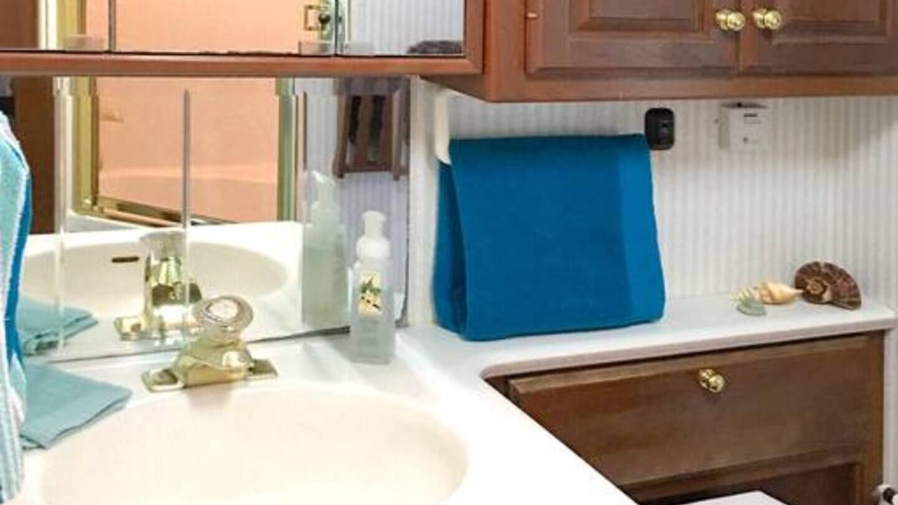 Photo of Bathroom in Otter Point