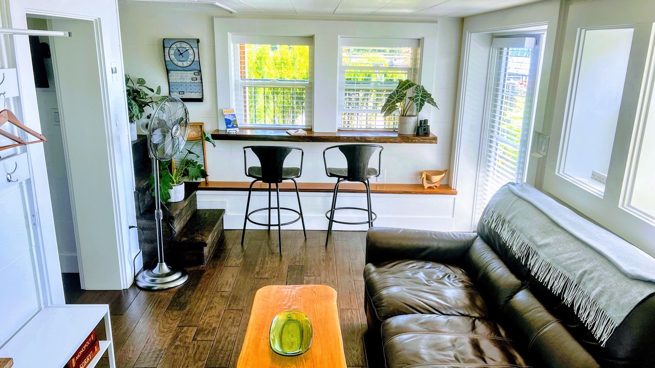 Photo of Livingroom in Granthams Landing