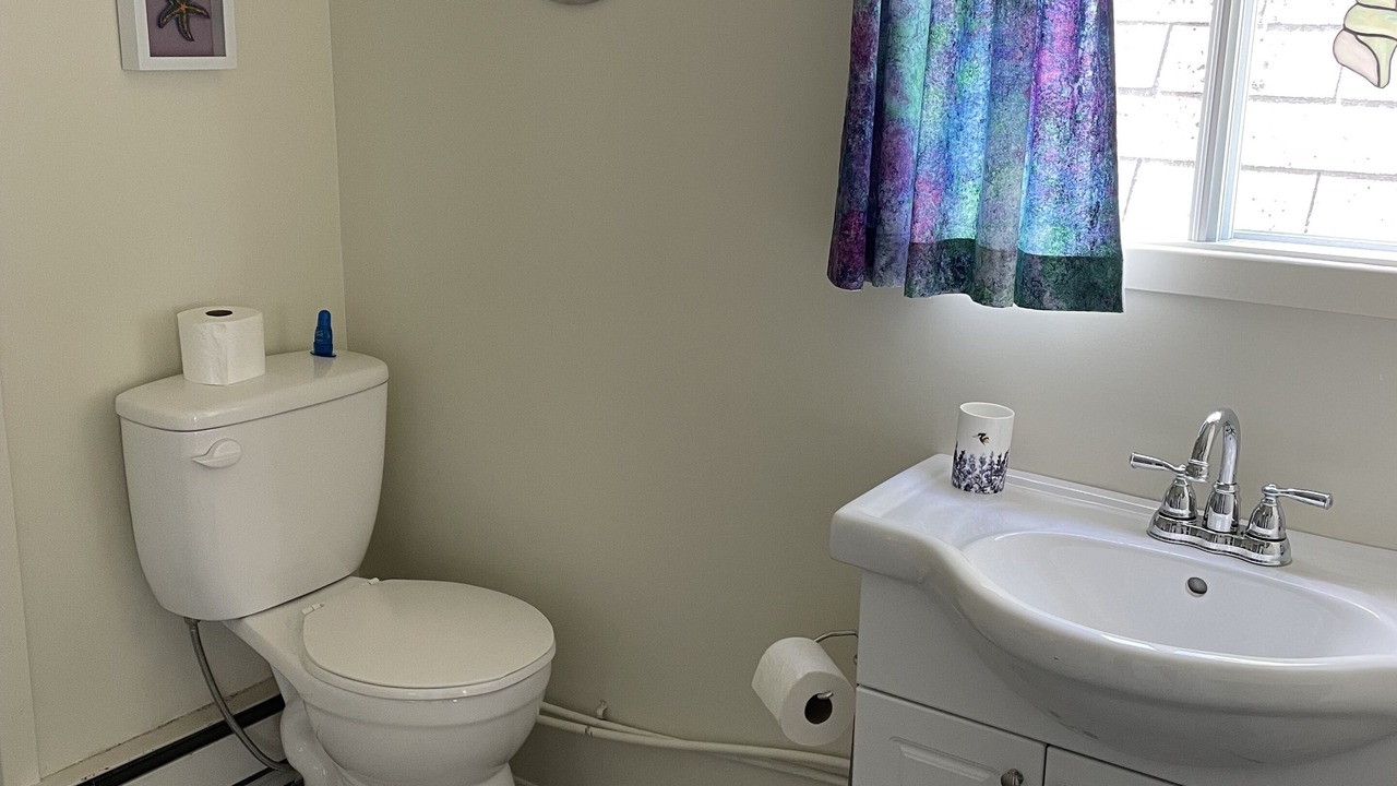Photo of Bathroom in Boularderie