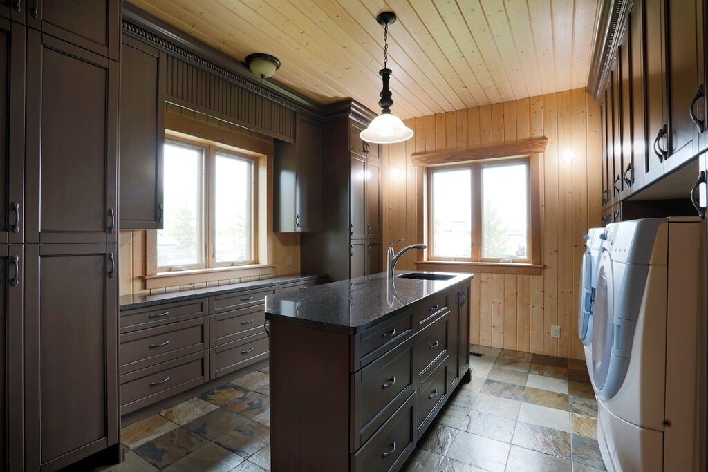 Photo of Kitchen in Falcon Lake