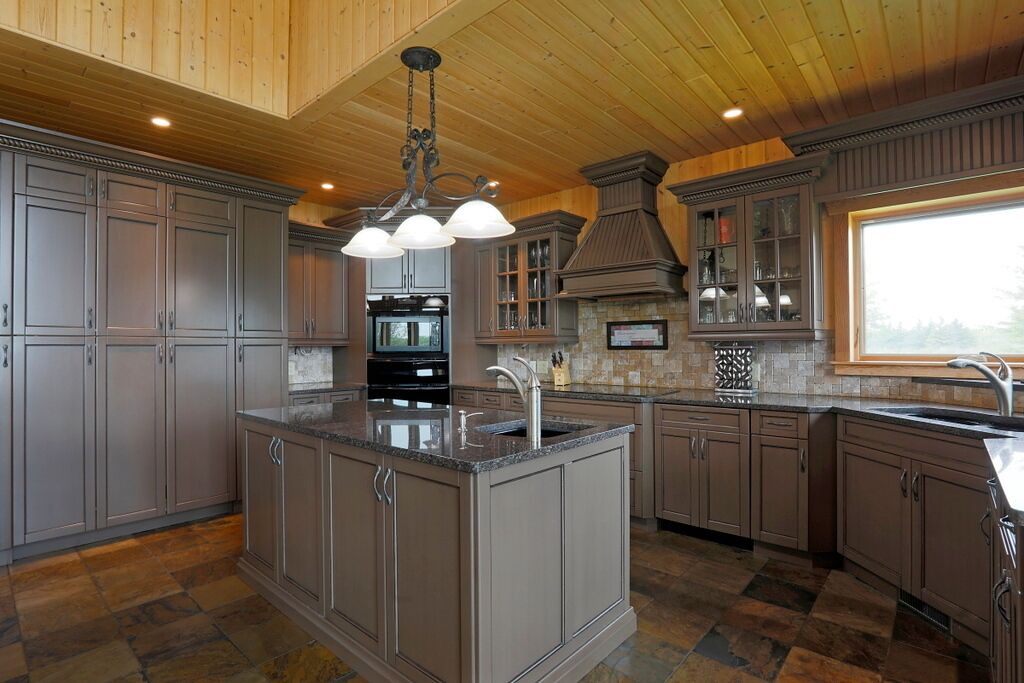 Photo of Kitchen in Falcon Lake