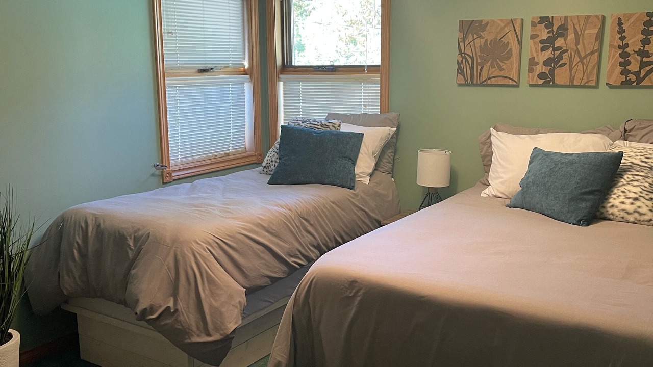 Photo of Bedroom in Sicamous