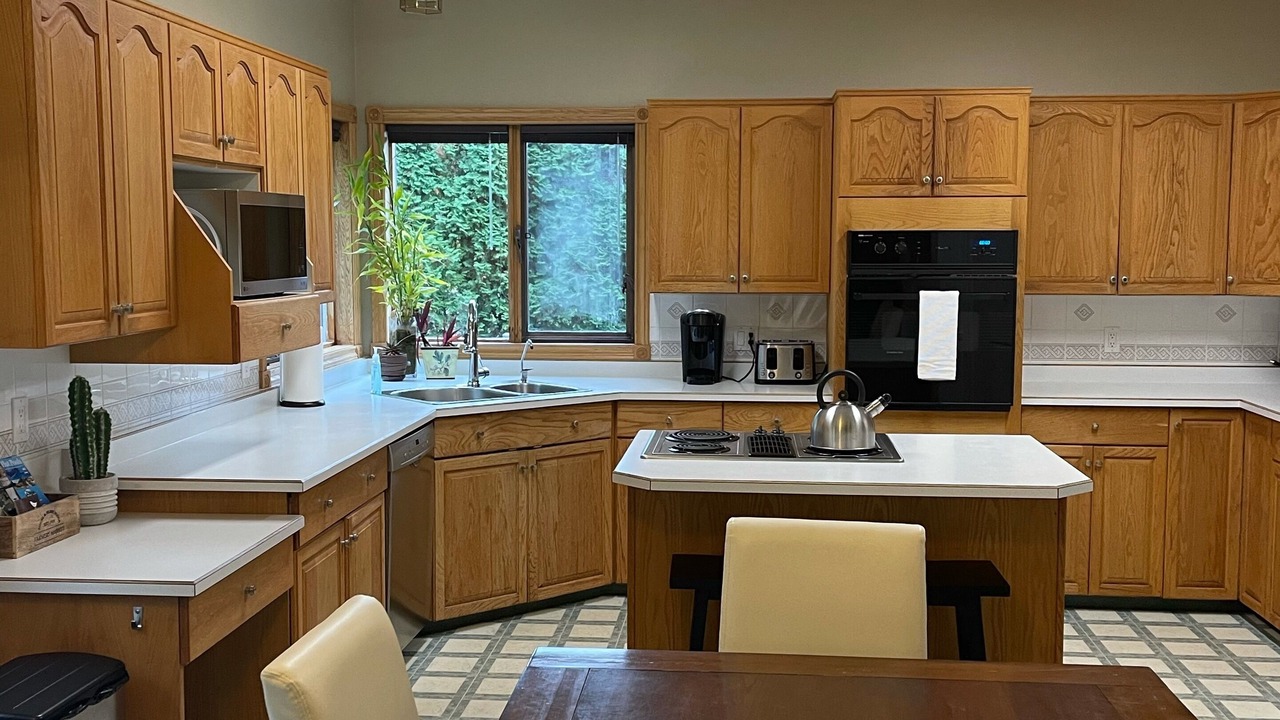 Photo of Kitchen in Sicamous
