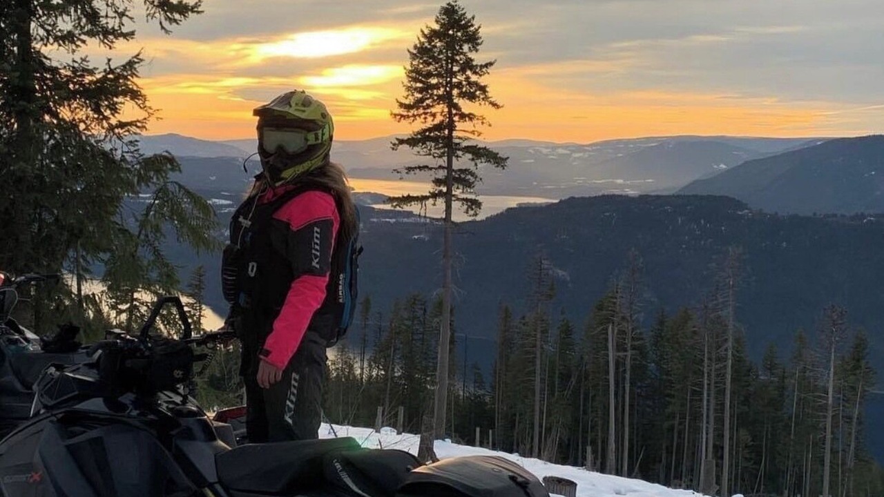Photo of Others in Sicamous